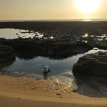 Maison De Village, A La Semaine Min, Bord De Prázdninový dům New Translation